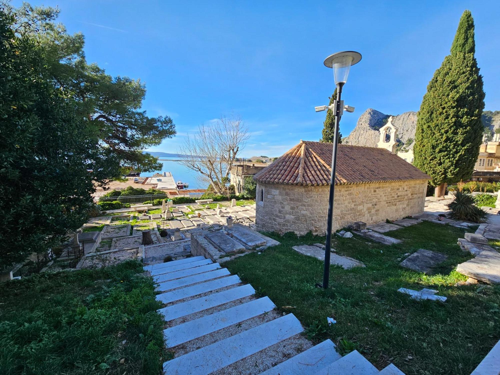 Apartmán Morska Postelja - Sea Bed Omiš Exteriér fotografie