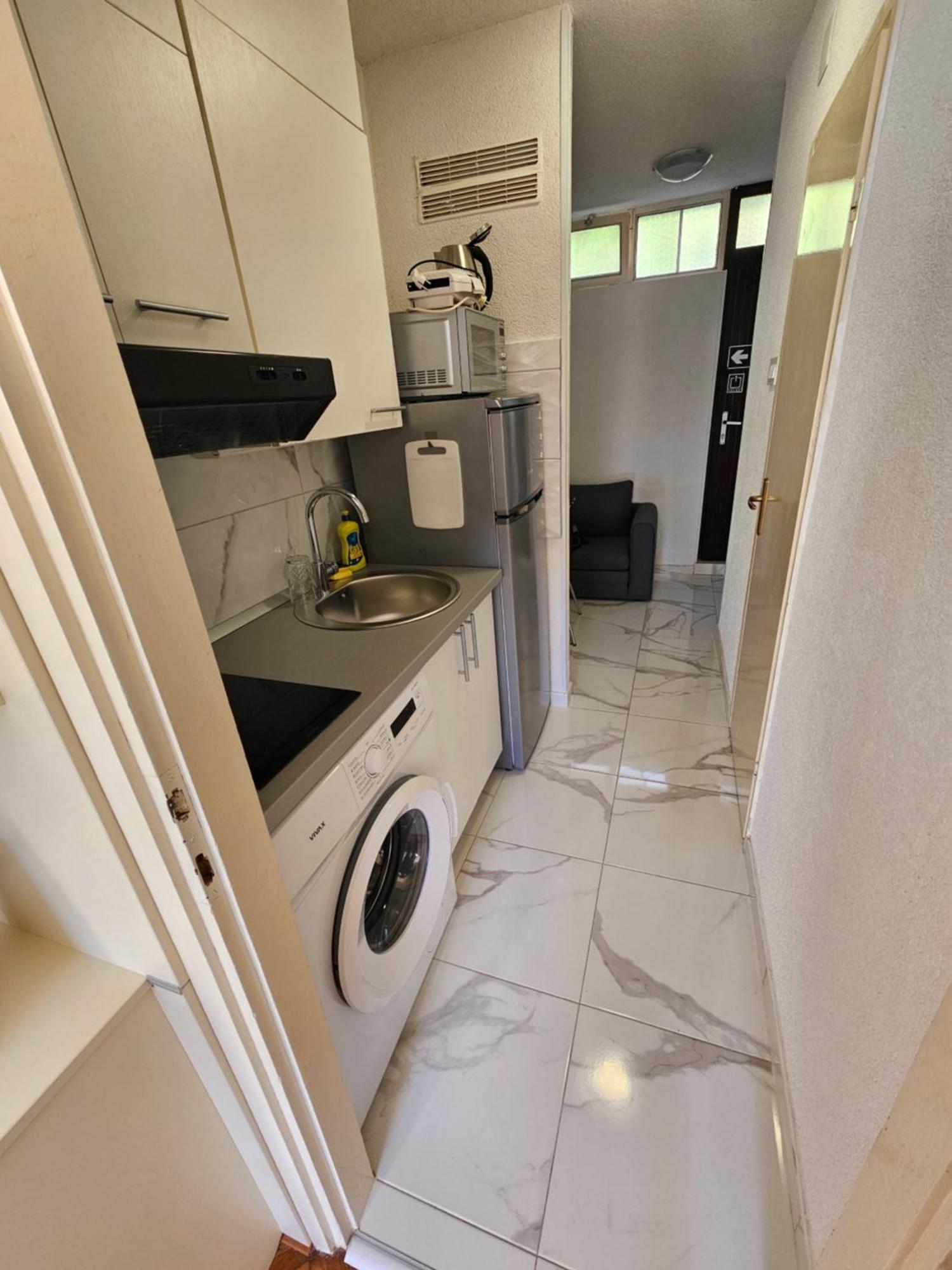 Apartmán Morska Postelja - Sea Bed Omiš Exteriér fotografie